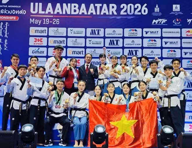 Các tuyển thủ quyền biểu diễn của Đội tuyển taekwondo Việt Nam thi đấu đạt thành tích tại Mông Cổ năm nay. Ảnh: Liên đoàn taekwondo Việt Nam - VTF