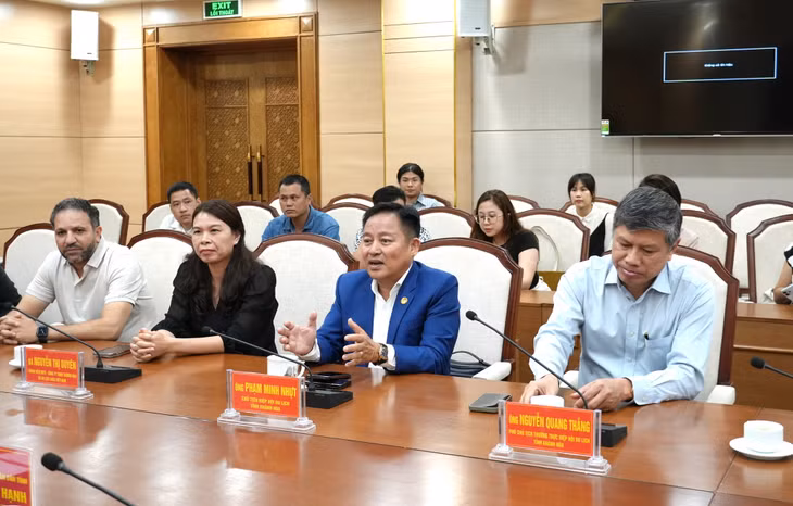 Đại diện Hiệp hội du lịch Khánh Hòa đưa ra một số giải pháp để kết nối sản phẩm du lịch 2 địa phương, từ đó thu hút thị trường khách du lịch Nga.