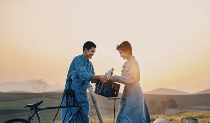 Poster phim Bò sữa bay - Ảnh: ĐPCC