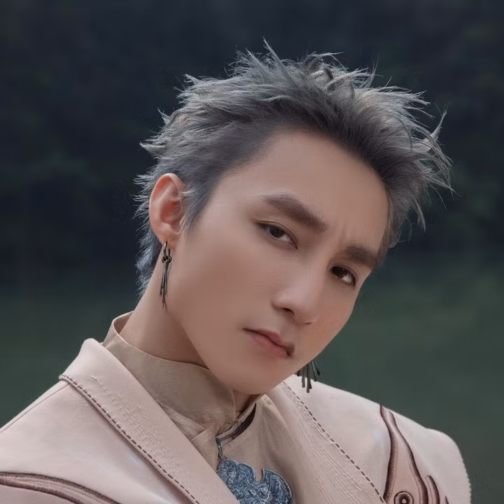 Sơn Tùng M-TP vẫn giữ được sức hút hàng đầu sau nhiều năm làm nghề.