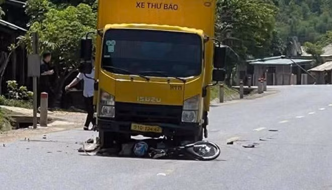 Hiện trường vụ tai nạn. Ảnh: H.Nguyên