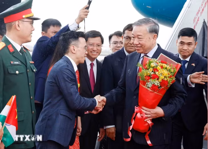 Lễ đón Tổng Bí thư, Chủ tịch nước Tô Lâm tại Sân bay quân sự Palam, Thủ đô New Delhi - Ảnh: TTXVN