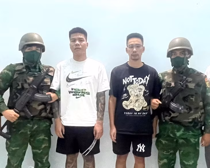 Thịnh và Nam bị Công an TP Hà Nội truy nã về tội gây rối trật tự công cộng - Ảnh: HẢI BẰNG