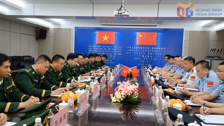 Hội đàm công tác quý I năm 2026 giữa Trạm kiểm tra biên phòng XNC Đông Hưng/ Trung Quốc và Đồn BPCK QT Móng Cái, Đồn Biên phòng Bắc Sơn, Đồn Biên phòng Quảng Đức và Đồn Biên phòng cửa khẩu Hoành Mô/ Việt Nam.