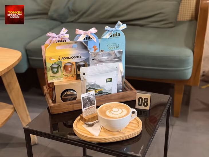 Quán cà phê ngon tại trung tâm TP.HCM, Tonkin Coffee ảnh 1