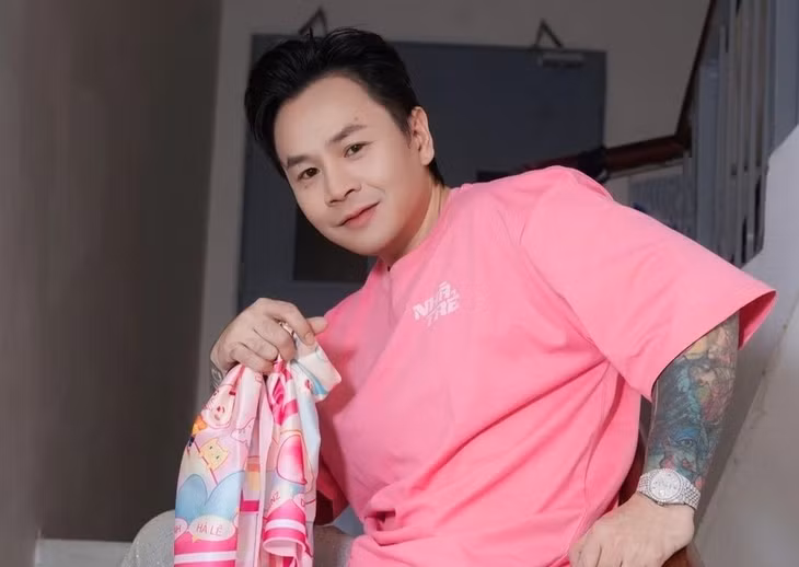 Binz một lần nữa đối đầu với Sơn Tùng. Ảnh: FBNV.