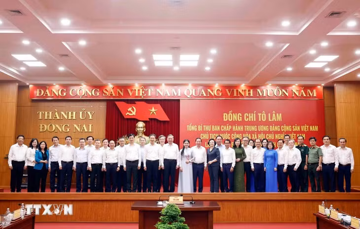 Tổng Bí thư, Chủ tịch nước Tô Lâm và các đại biểu -Ảnh: TTXVN