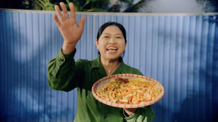MV đạt hơn 600.000 lượt xem cùng khoảng 10.000 lượt thích trên YouTube