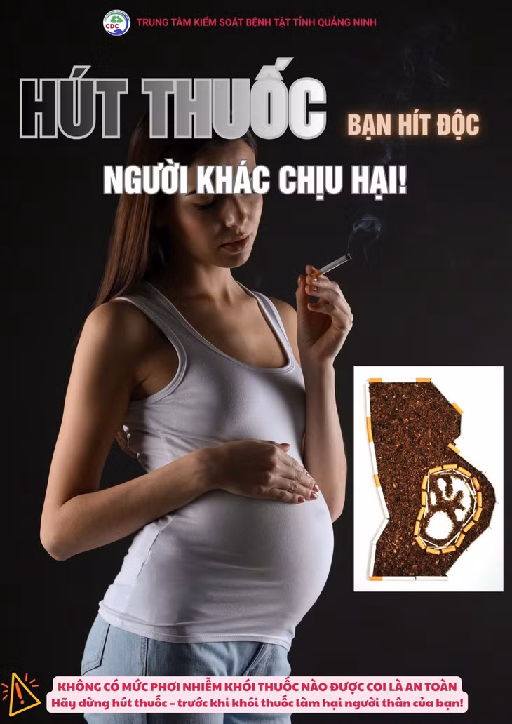 Poster phòng chống tác hại của thuốc lá "Hút thuốc bạn hít độc người khác chịu hại" do Trung tâm Kiểm soát bệnh tật tỉnh thực hiện.