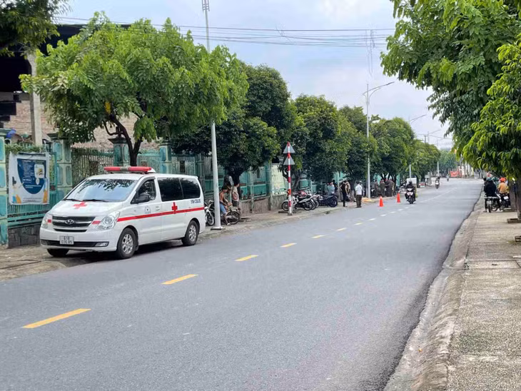 Con đường xảy ra vụ nam thanh niên tử vong. Ảnh: Đình Trọng