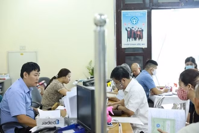 2 nhóm cán bộ phải nghỉ việc trước thời điểm kết thúc sắp xếp đơn vị hành chính căn cứ Công văn 1814 của Bộ Nội vụ. Ảnh: Quế Chi