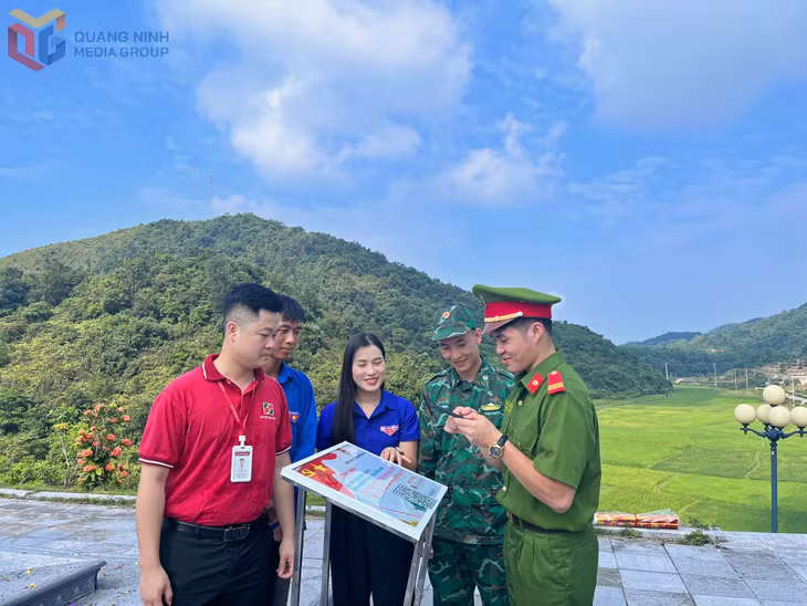 Công trình thanh niên “Ứng dụng công nghệ thông tin trong tuyên truyền, giới thiệu về biểu tượng nơi thành lập Chi bộ Đảng đầu tiên, tiền thân của Đảng bộ huyện Hải Hà” của Huyện Đoàn Hải Hà. Ảnh: Vân Anh