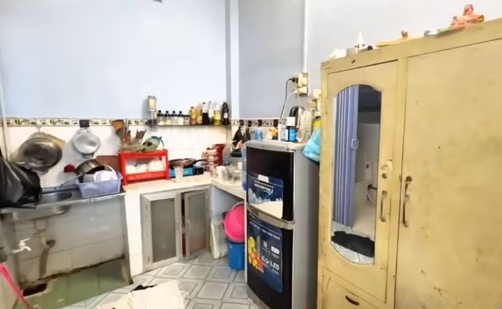 Căn nhà trọ Phương Thảo đang sống cùng các con.