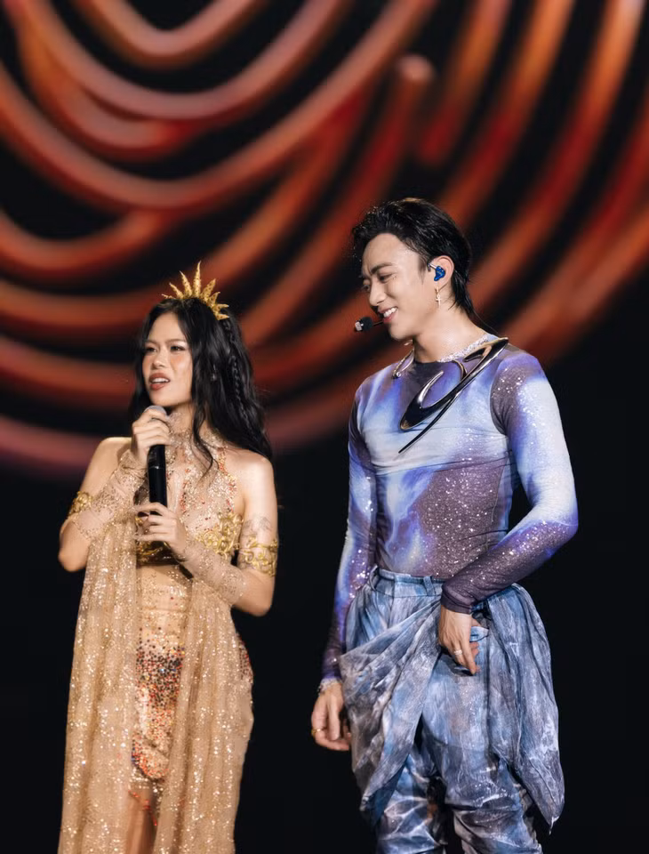 Soobin và tlinh.