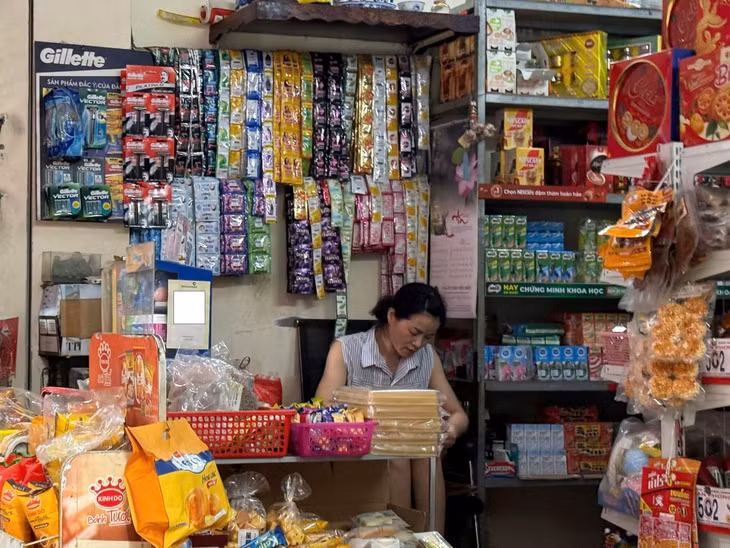 Các hộ kinh doanh lâu nay vận hành đơn giản, ít ràng buộc về thủ tục và sổ sách.