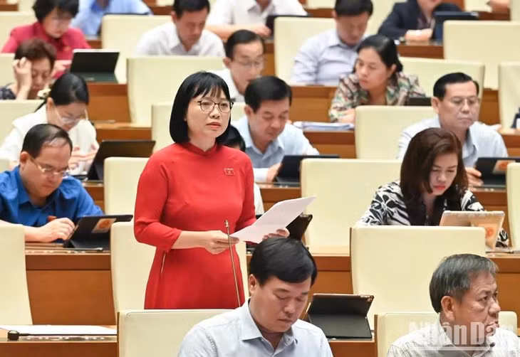 Đại biểu Nguyễn Thị Việt Nga (đoàn Hải Dương). (Ảnh: BÙI GIANG)