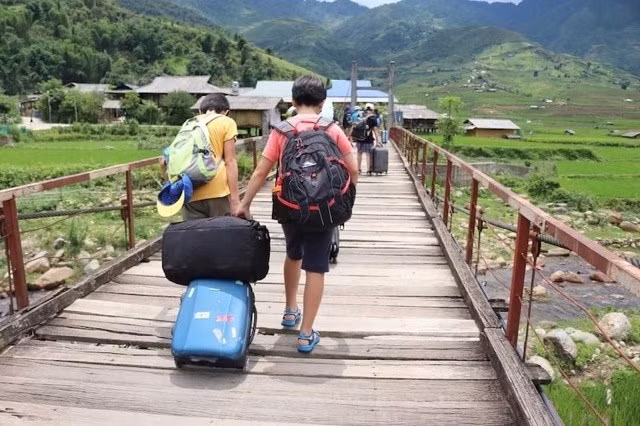 Trại hè có nhiều hoạt động thiết thực, bổ ích và gần gũi với thiên nhiên giúp các bé có một kỳ nghỉ hè đáng nhớ. Ảnh: Thu Giang