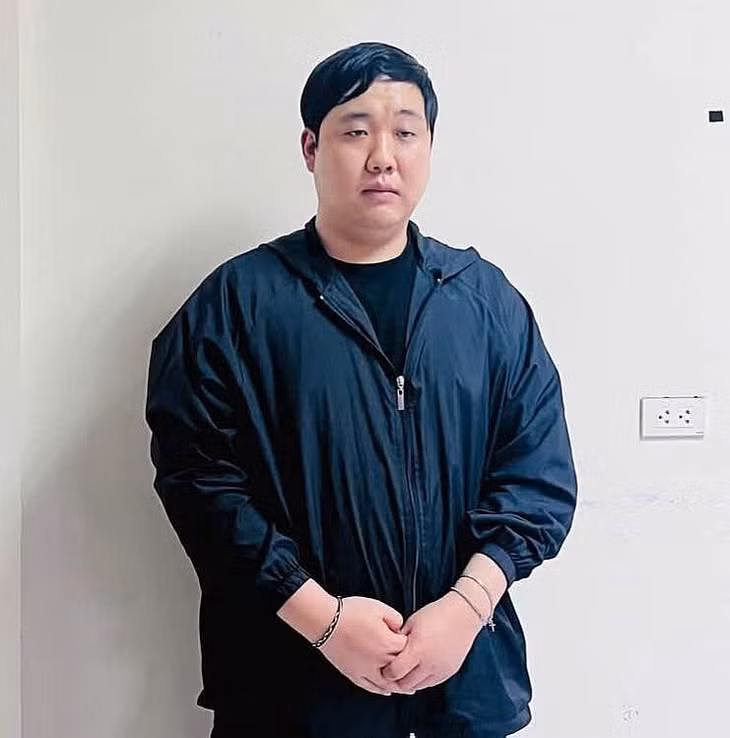 Đối tượng Kim JiWon.