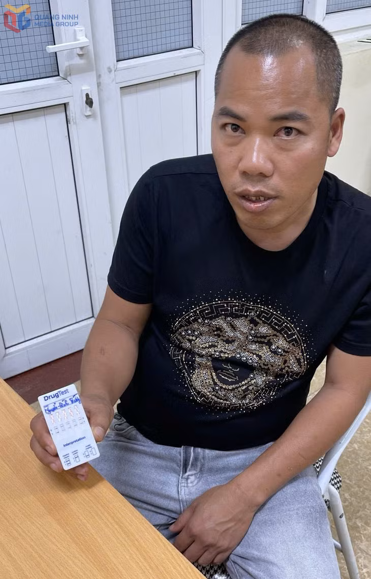 Nguyễn Đình Trường tại cơ quan Công an.
