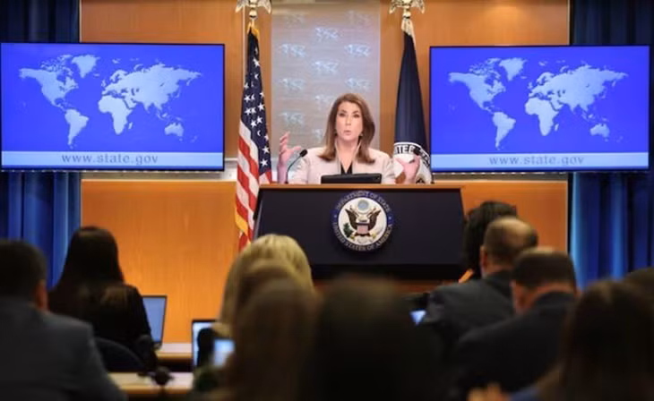 Người phát ngôn Bộ Ngoại giao Mỹ Tammy Bruce trong cuộc họp báo ở Washington DC., ngày 6/3/2025. Ảnh: REUTERS/TTXVN