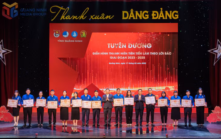 Tỉnh Đoàn tổ chức tuyên dương điển hình thanh niên tiên tiến làm theo lời Bác giai đoạn 2023-2025.