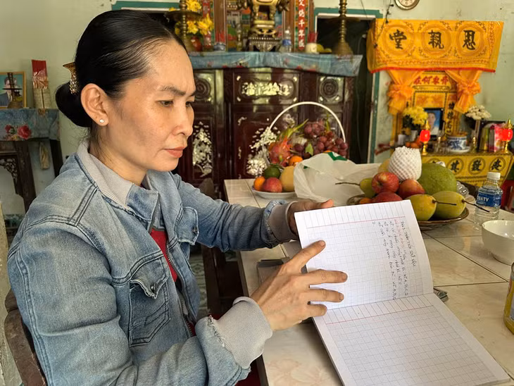 Bà Nguyễn Thị Hiền, mẹ của nữ sinh Nguyễn Ngọc Bảo Trân. Ảnh: Hoài Thanh
