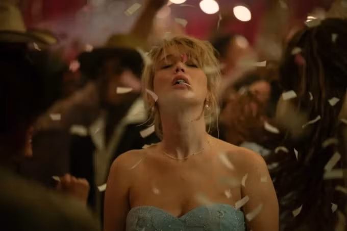 Jennifer Lawrence trong phim "Die, My Love". Ảnh: Black Label Media