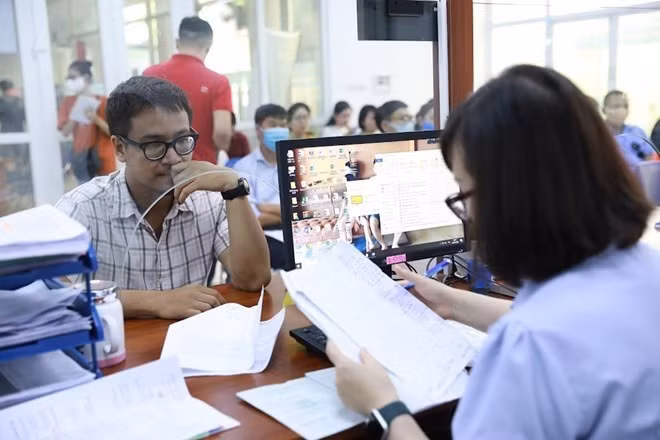 Bộ Nội vụ đang tiếp tục phối hợp hoàn chỉnh hồ sơ dự án Luật Cán bộ, công chức (sửa đổi). Ảnh minh họa: Hải Nguyễn