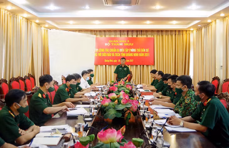 Quang cảnh buổi kiểm tra.