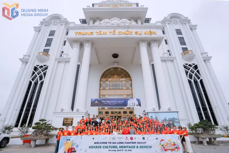 Hơn 200 đơn vị dịch vụ du lịch từ miền Bắc, miền Trung khảo sát, kết nối xây dựng sản phẩm cho du lịch Quảng Ninh.
