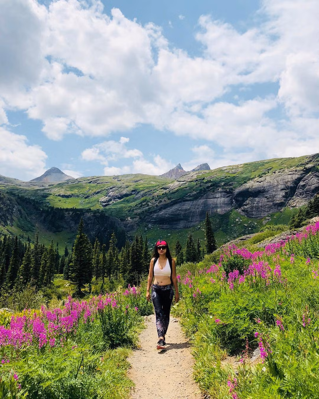 Du khách Việt khám phá Colorado - một tiểu bang phía Tây ở miền trung Hoa Kỳ. Tiểu bang nổi tiếng về địa hình nhiều núi. (Ảnh: Tu Mu)