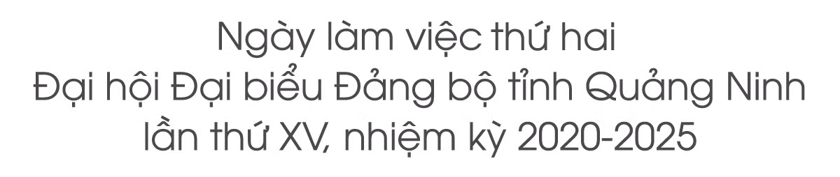 8h00: Khai mạc trọng thể Đại hội Đại biểu Đảng bộ tỉnh Quảng Ninh lần thứ XV, nhiệm kỳ 2020-2025. Đồng chí Nguyễn Thị Kim Ngân, Uỷ viên Bộ Chính trị, Chủ tịch Quốc hội nước Cộng hoà xã hội chủ nghĩa Việt Nam dự và chỉ đạo Đại hội. Lãnh đạo Đảng, Nhà nước dự Đại hội. Đoàn Chủ tịch điều hành Đại hội. Đồng chí Nguyễn Thị Kim Ngân, Ủy viên Bộ Chính trị, Chủ tịch Quốc hội Nước Cộng hoà Xã hội Chủ nghĩa Việt Nam phấn khởi trước những kết quả tỉnh Quảng Ninh đạt được trong thực hiện Nghị quyết Đại hội Đảng toàn quốc lần thứ XII và Nghị quyết Đại hội Đảng bộ tỉnh lần thứ XIV. Thay mặt Đoàn Chủ tịch, đồng chí Nguyễn Xuân Ký, Bí thư Tỉnh ủy khoá XIV, Chủ tịch HĐND tỉnh trình bày báo cáo chính trị của Ban Chấp hành Đảng bộ tỉnh khóa XIV trình Đại hội. Thay mặt Đoàn Chủ tịch, đồng chí Nguyễn Văn Thắng, Phó Bí thư Tỉnh ủy khoá XIV, Chủ tịch UBND tỉnh phát biểu khai mạc Đại hội, nhấn mạnh: Đại hội tập trung vào 4 nhiệm vụ trọng tâm. Đồng chí Ngô Hoàng Ngân, Phó Bí thư Thường trực Tỉnh ủy khoá XIV trình bày Báo cáo kiểm điểm sự lãnh đạo, chỉ đạo của Ban Chấp hành Đảng bộ tỉnh khóa XIV. THẢO LUẬN TẠI HỘI TRƯỜNG BẦU BAN CHẤP HÀNH ĐẢNG BỘ TỈNH KHOÁ XV: 53 đồng chí trúng cử (42 đồng chí tái cử, 11 đồng chí tham gia lần đầu)