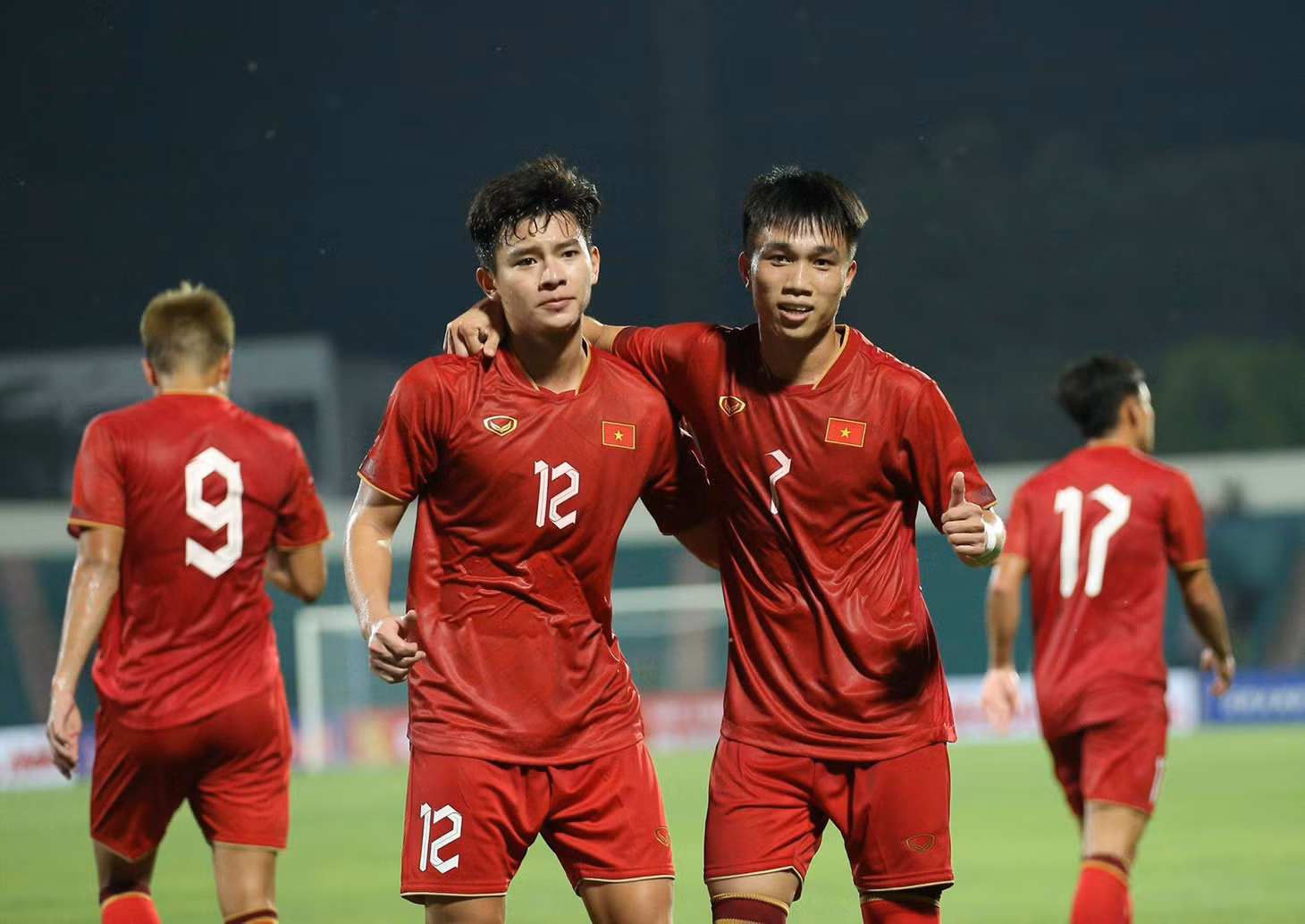 Văn Đô và Phan Tuấn Tài.
