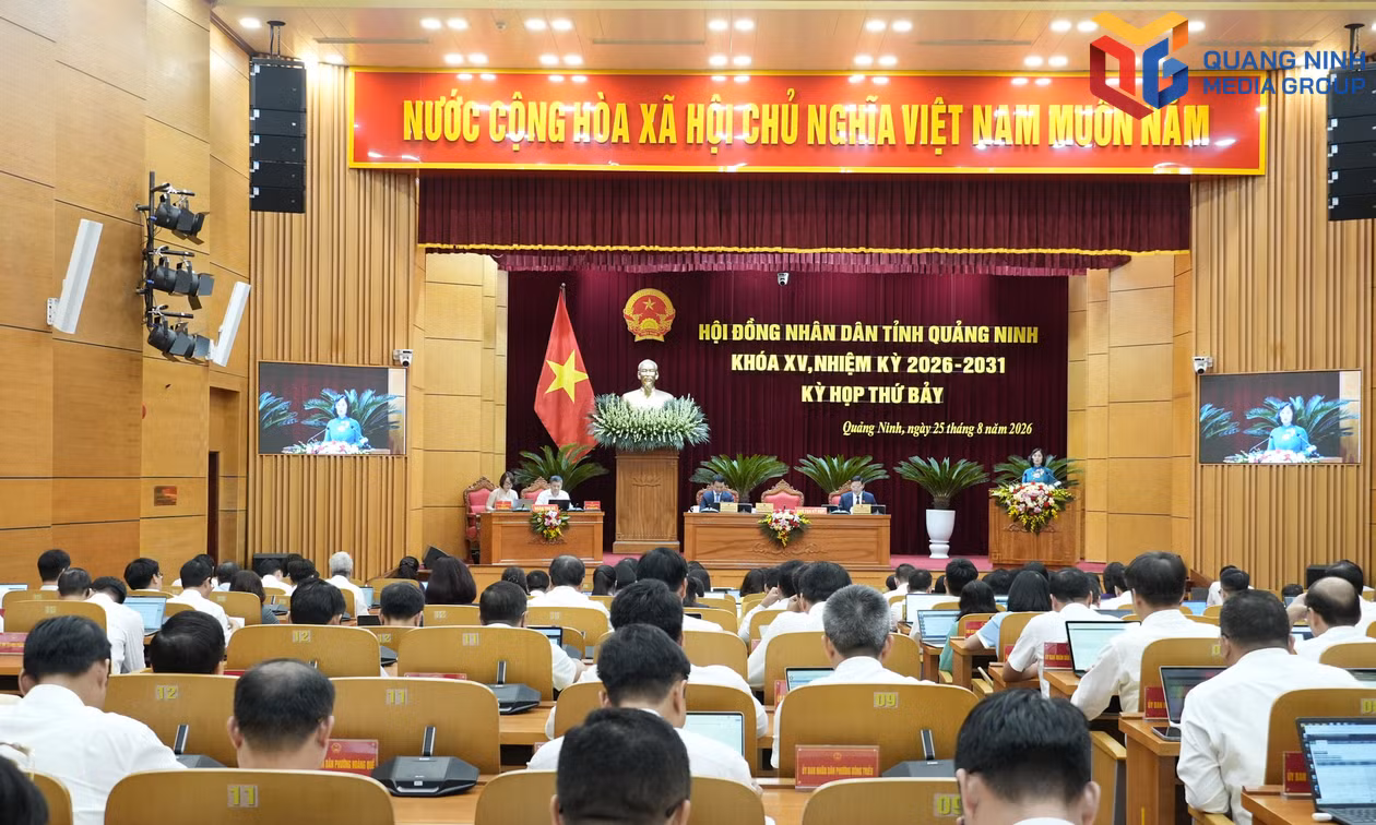 Khai mạc Kỳ họp thứ 7 - kỳ họp chuyên đề HĐND tỉnh khóa XV