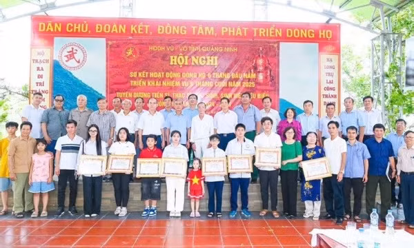 Giữ mạch nguồn hiếu học trong mỗi dòng họ