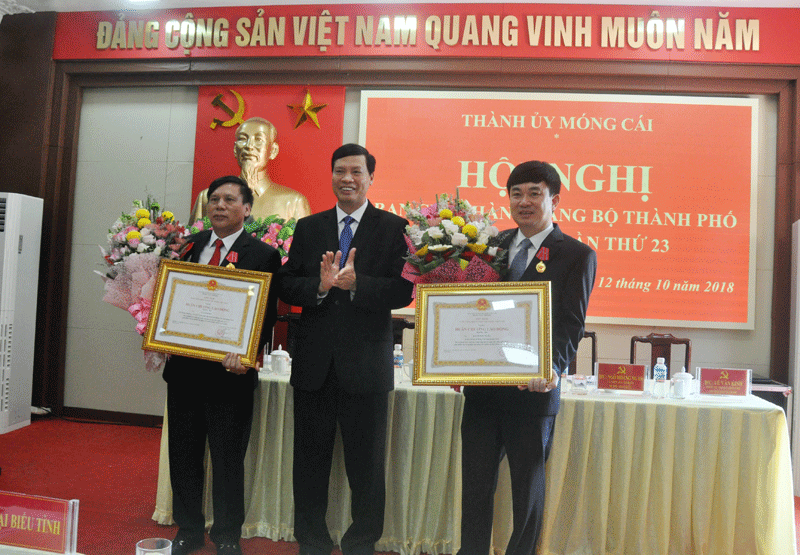Bản tin thời sự Radio Quảng Ninh 24 giờ, ngày 12/10