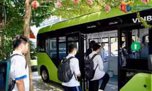 Những cánh thư nhỏ - Lời cảm ơn lớn từ những chuyến xe đến trường 