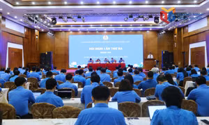Khai mạc Hội nghị lần thứ 3 Ban Chấp hành Tổng Liên đoàn Lao động Việt Nam khóa XIV