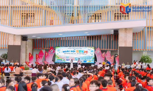 Ngày hội STEM - Khơi nguồn sáng tạo, kết nối tương lai