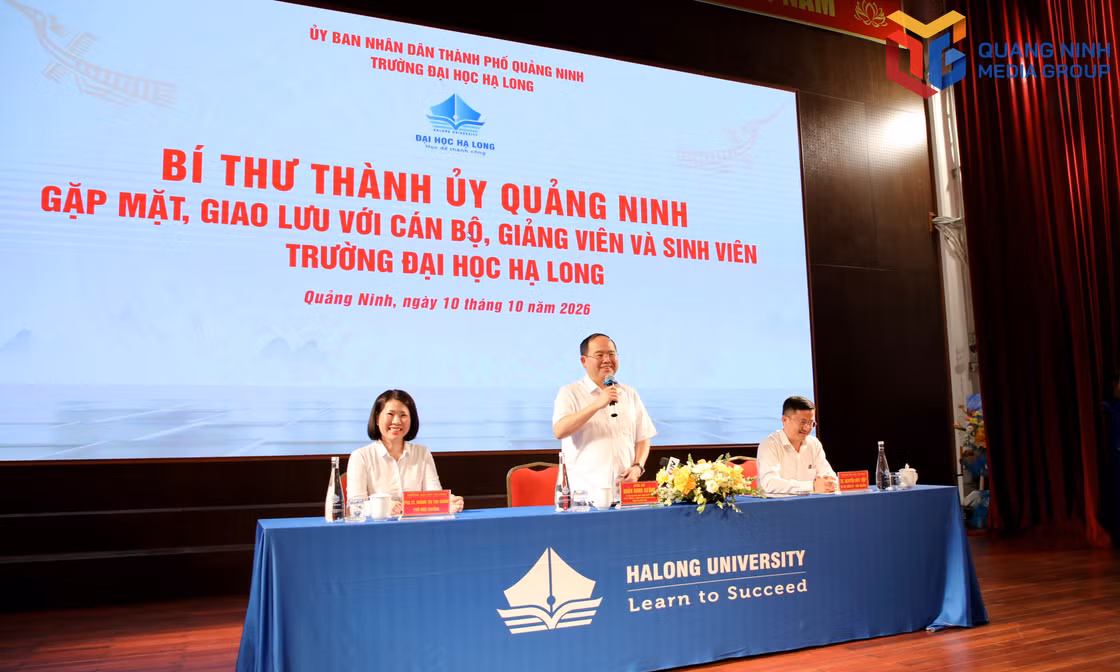 Bồi dưỡng tri thức, bản lĩnh và khát vọng cống hiến cho sinh viên 