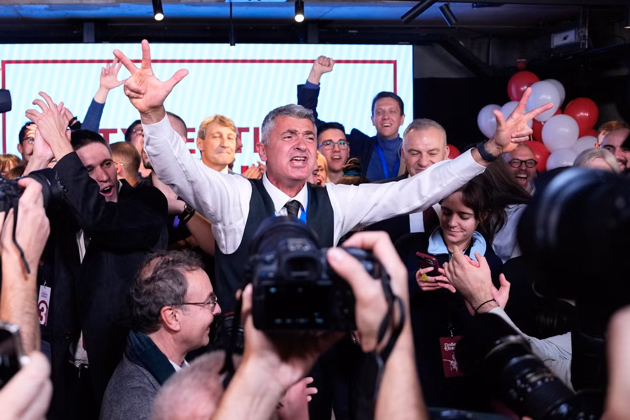 ap26298753771648.jpg
