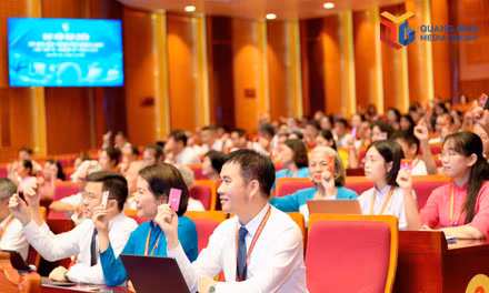Phiên thứ nhất Đại hội đại biểu Hội Nhà báo thành phố Quảng Ninh lần thứ IX