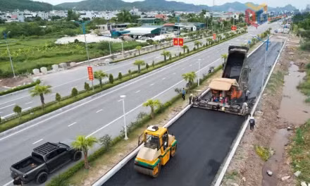 Thành phố Quảng Ninh đang quyết liệt, sát sao đẩy mạnh giải ngân vốn đầu tư công năm 2026. Ảnh: Đỗ Phương.