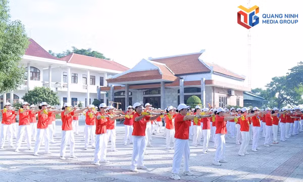 Tít bài: Chăm lo để người cao tuổi sống vui, sống khỏe, sống có ích