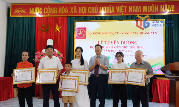 Tuyên dương 43 học sinh, sinh viên dòng họ Vũ - Võ có thành tích xuất sắc