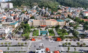 Hệ thống chính trị tinh gọn, đồng bộ