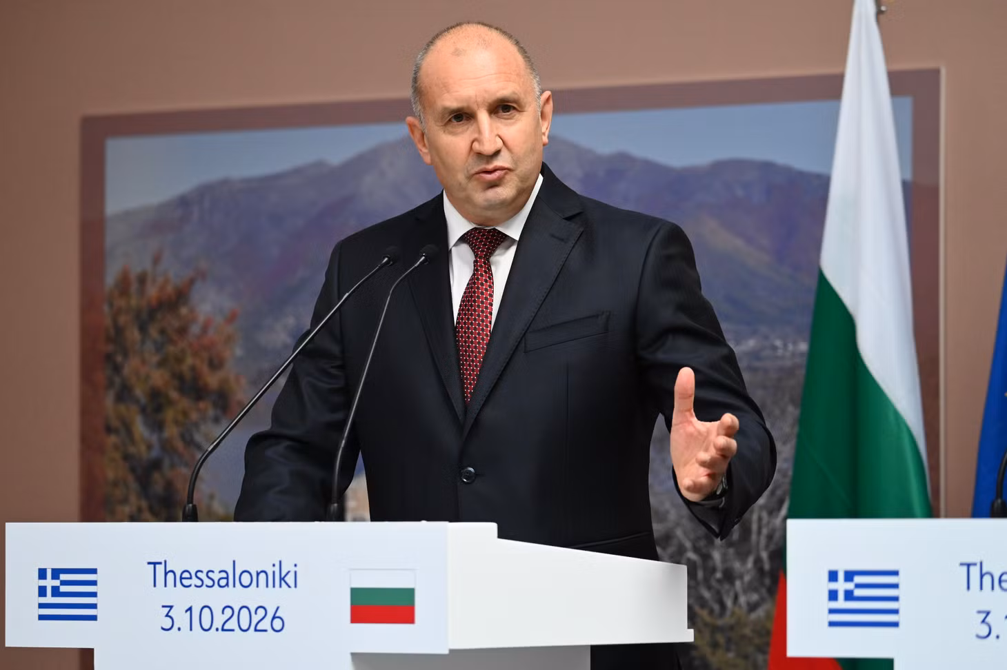 thu-tuong-bulgaria.jpg