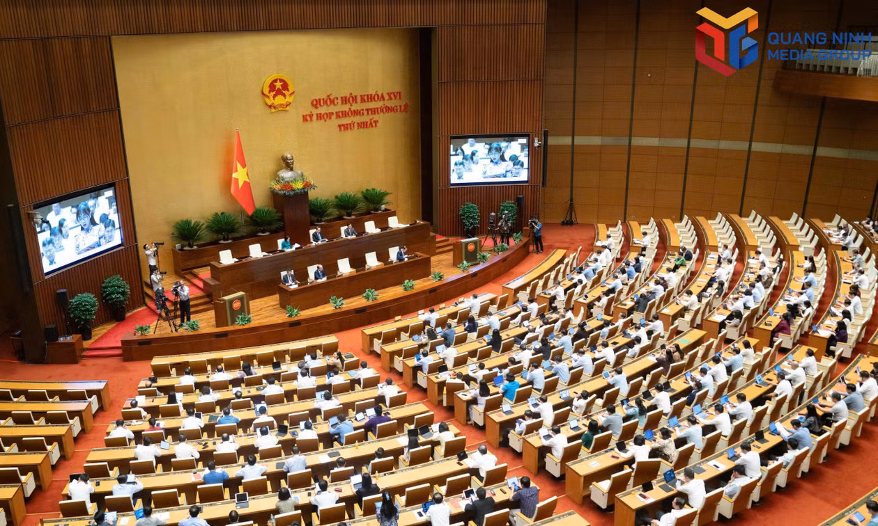 Chiều nay, 24/8, Quốc hội biểu quyết thông qua Nghị quyết thành lập thành phố Quảng Ninh