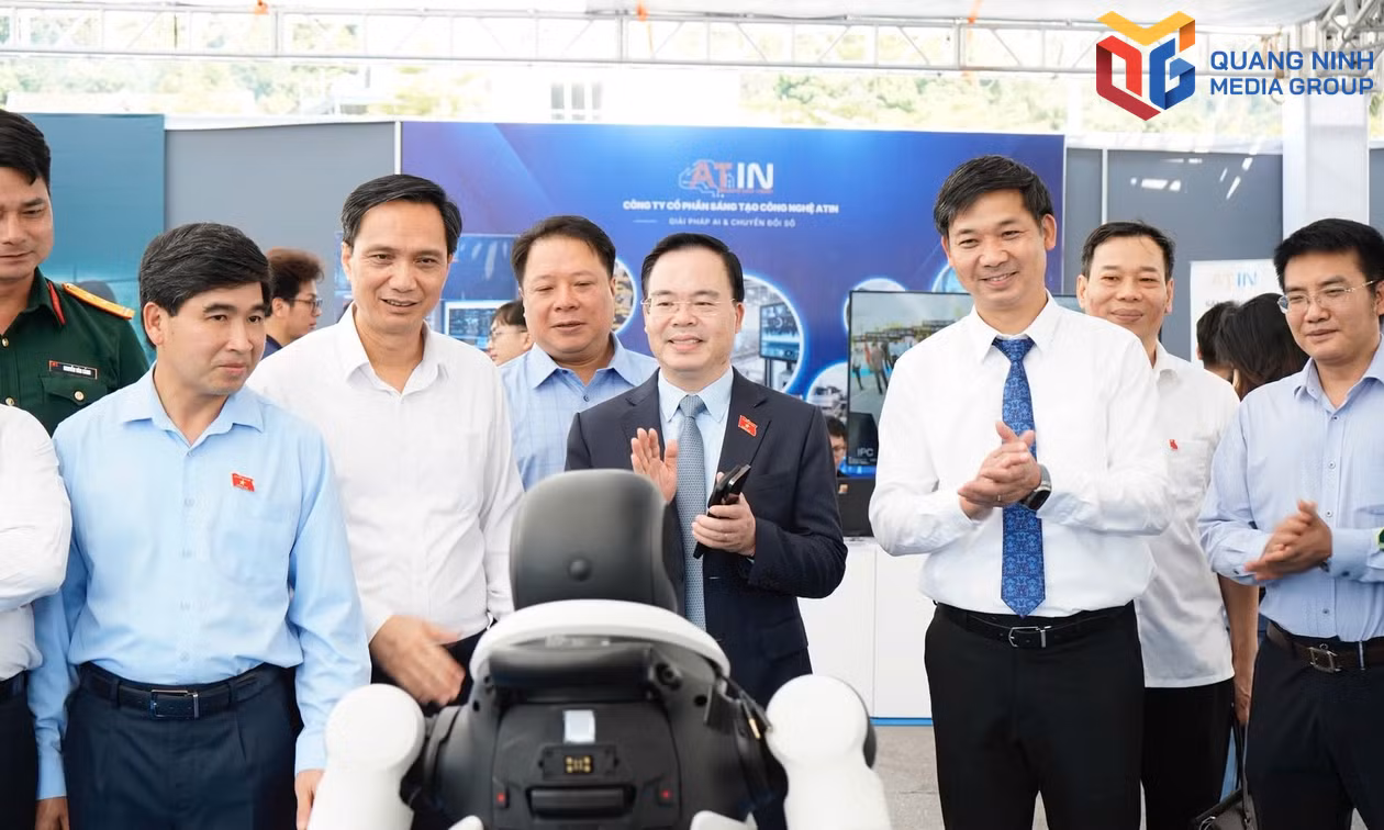 Làm chủ trí tuệ nhân tạo: Đón bắt cơ hội, tạo động lực phát triển
