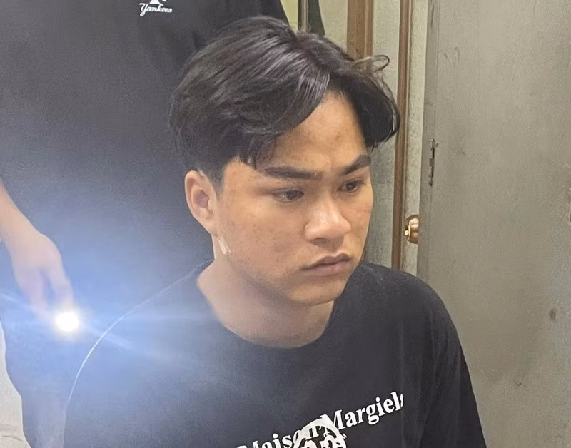 Đối tượng cướp tài sản giữa ban ngày trên đường phố Đà Nẵng. Ảnh: CACC
